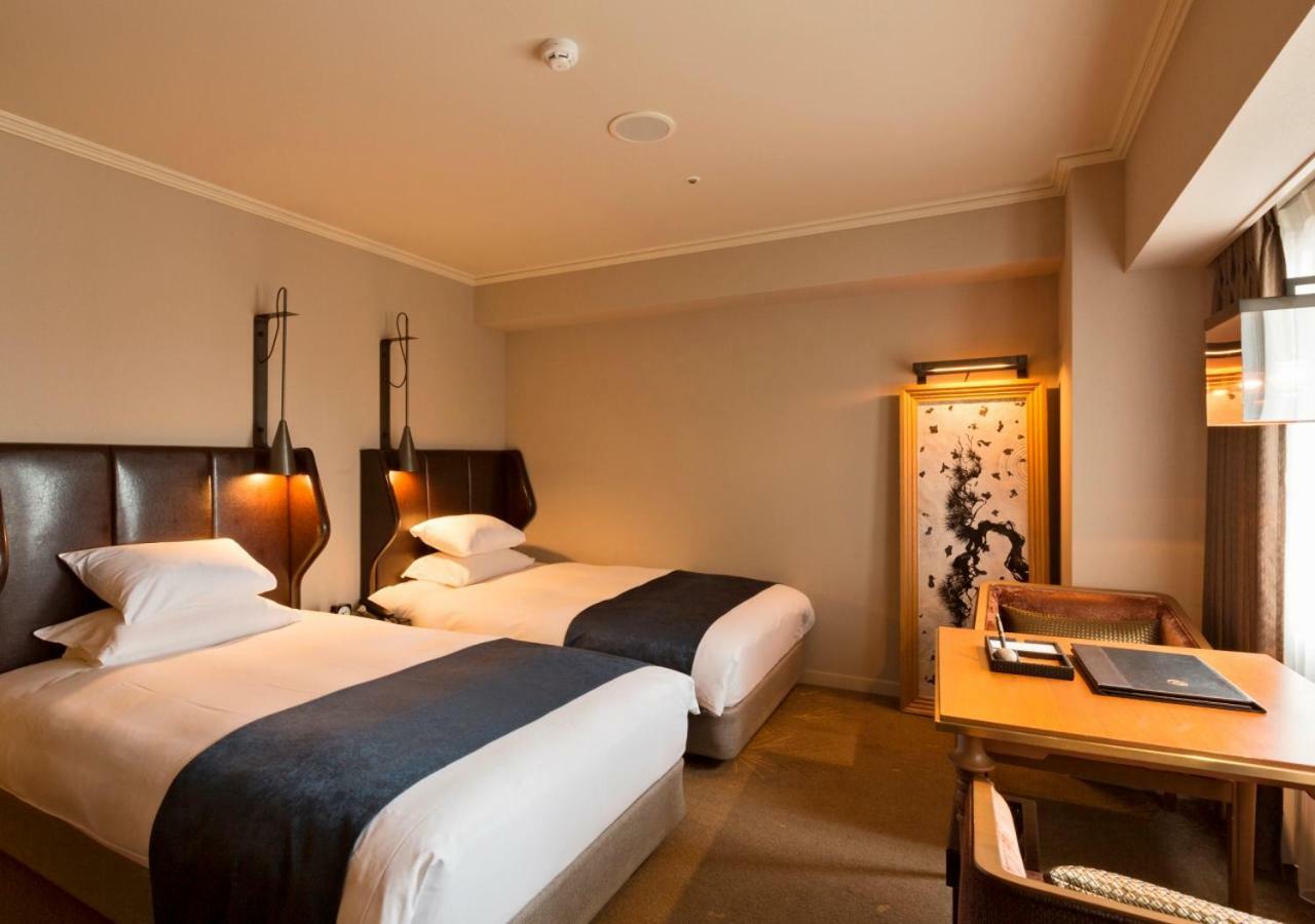 Royal Park Hotel Takamatsu Exteriör bild